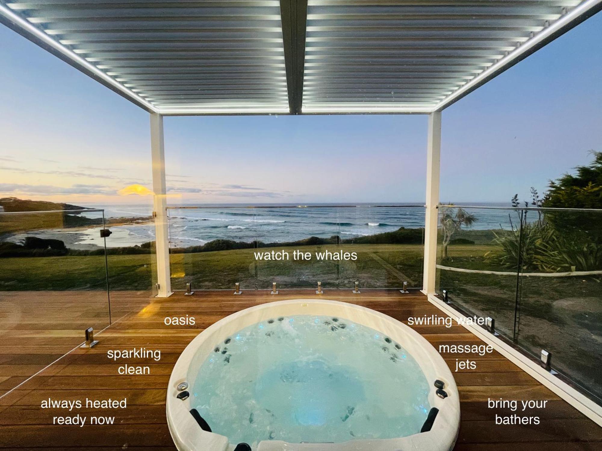 Saltwater - Absolute Oceanfront, Fire Pits, Some Villas With Hot Tubs And Sauna Falmouth ภายนอก รูปภาพ