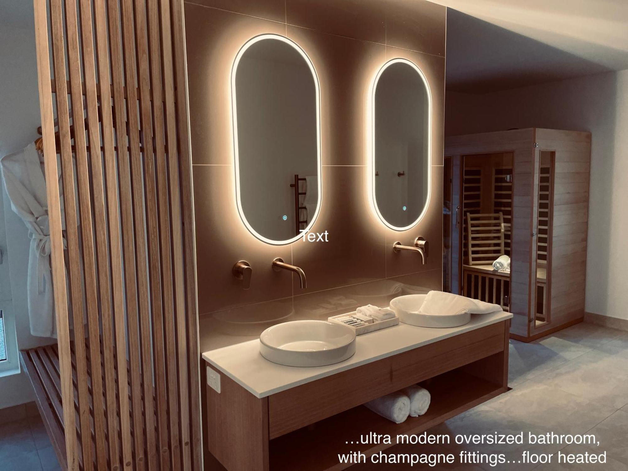 Saltwater - Absolute Oceanfront, Fire Pits, Some Villas With Hot Tubs And Sauna Falmouth ภายนอก รูปภาพ