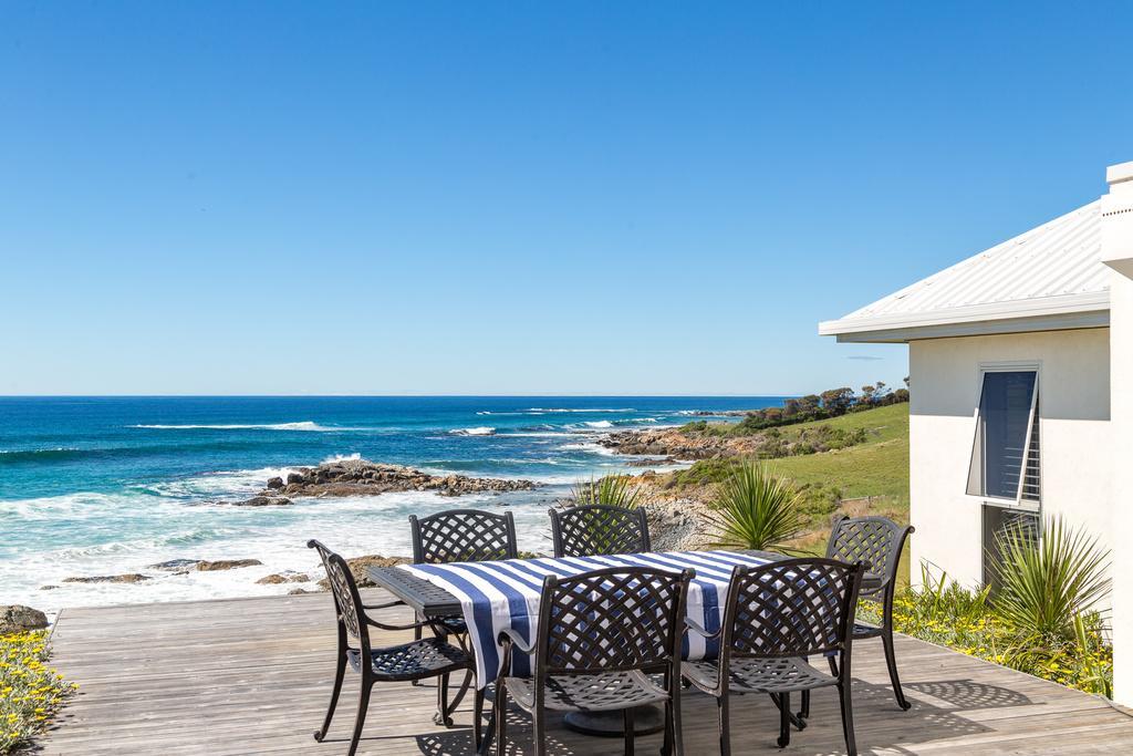 Saltwater - Absolute Oceanfront, Fire Pits, Some Villas With Hot Tubs And Sauna Falmouth ภายนอก รูปภาพ