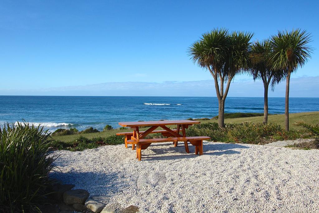 Saltwater - Absolute Oceanfront, Fire Pits, Some Villas With Hot Tubs And Sauna Falmouth ภายนอก รูปภาพ