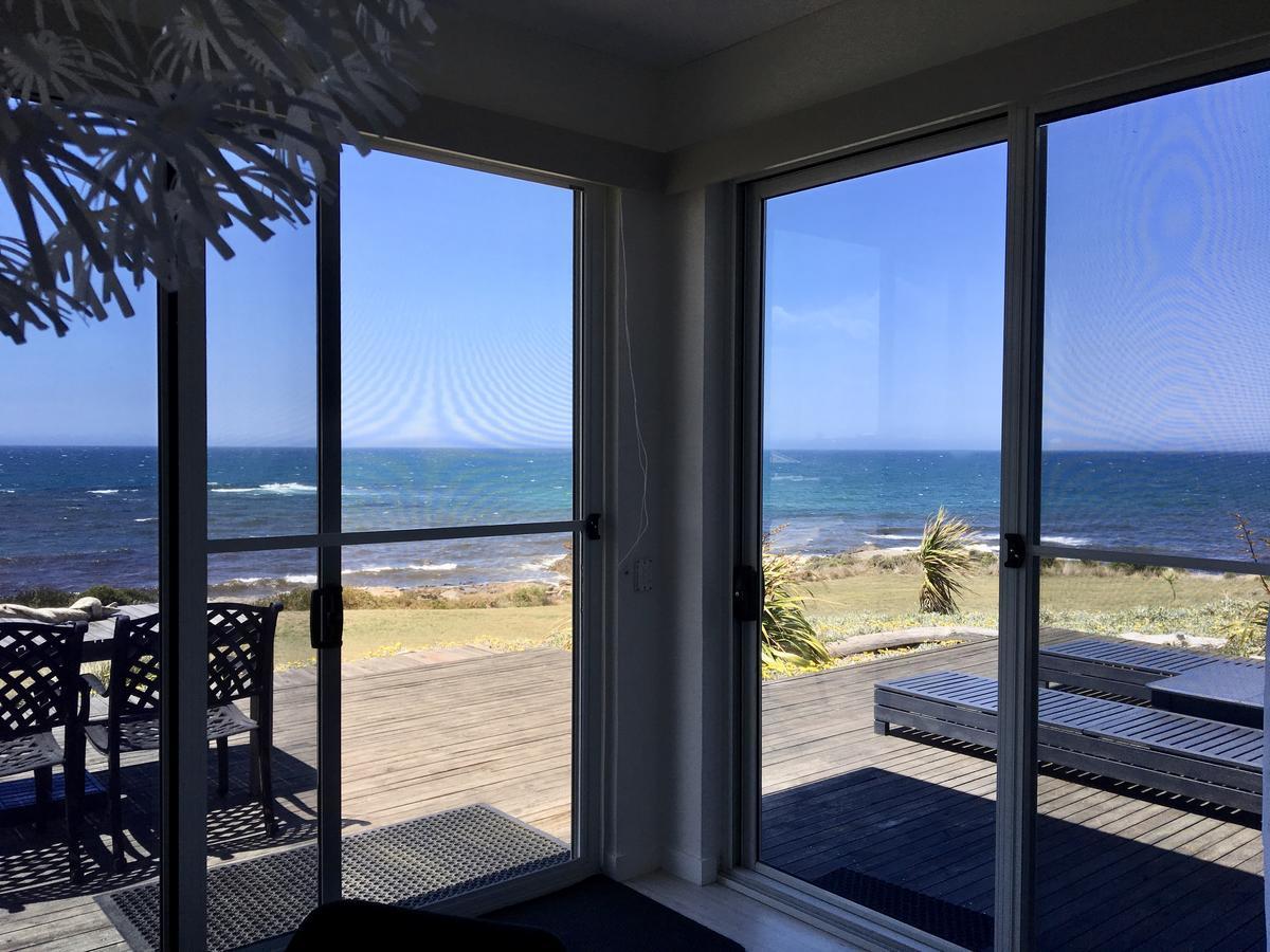 Saltwater - Absolute Oceanfront, Fire Pits, Some Villas With Hot Tubs And Sauna Falmouth ภายนอก รูปภาพ