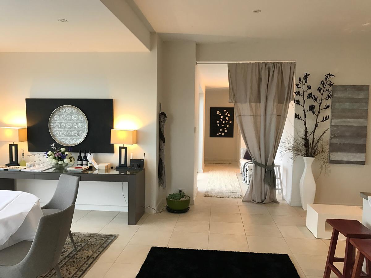 Saltwater - Absolute Oceanfront, Fire Pits, Some Villas With Hot Tubs And Sauna Falmouth ภายนอก รูปภาพ
