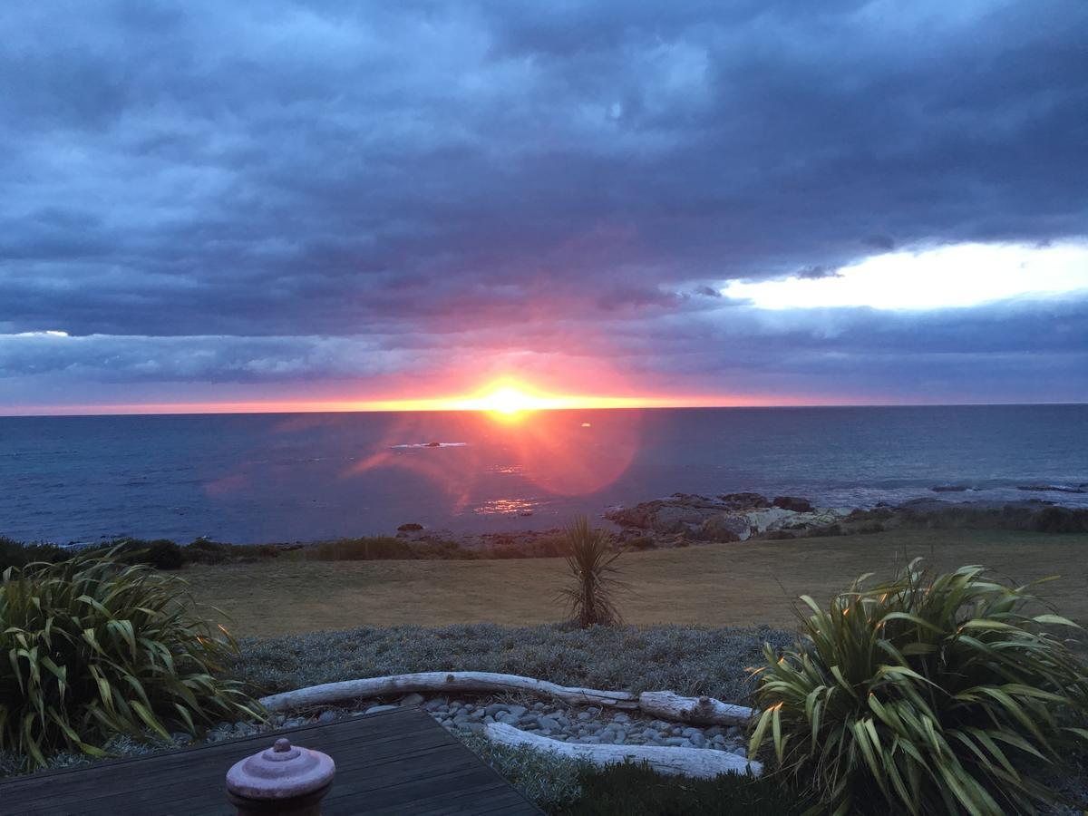 Saltwater - Absolute Oceanfront, Fire Pits, Some Villas With Hot Tubs And Sauna Falmouth ภายนอก รูปภาพ